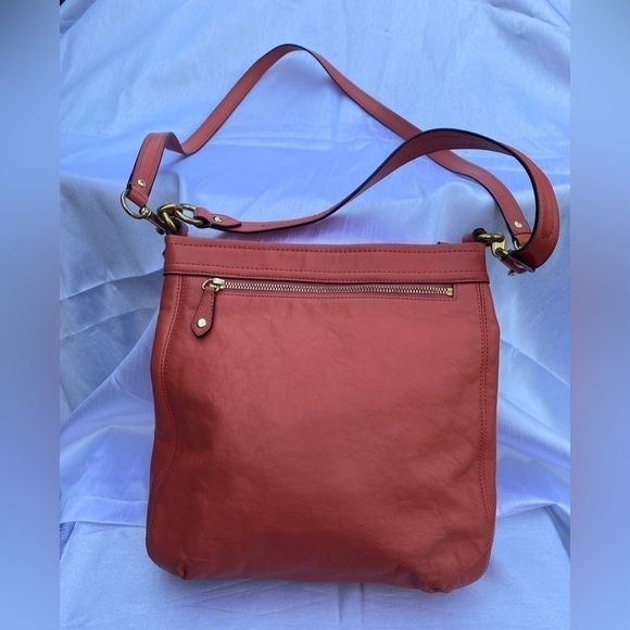 Coach Ashley Shoulder  Bag Peach - Picture 5 of 16